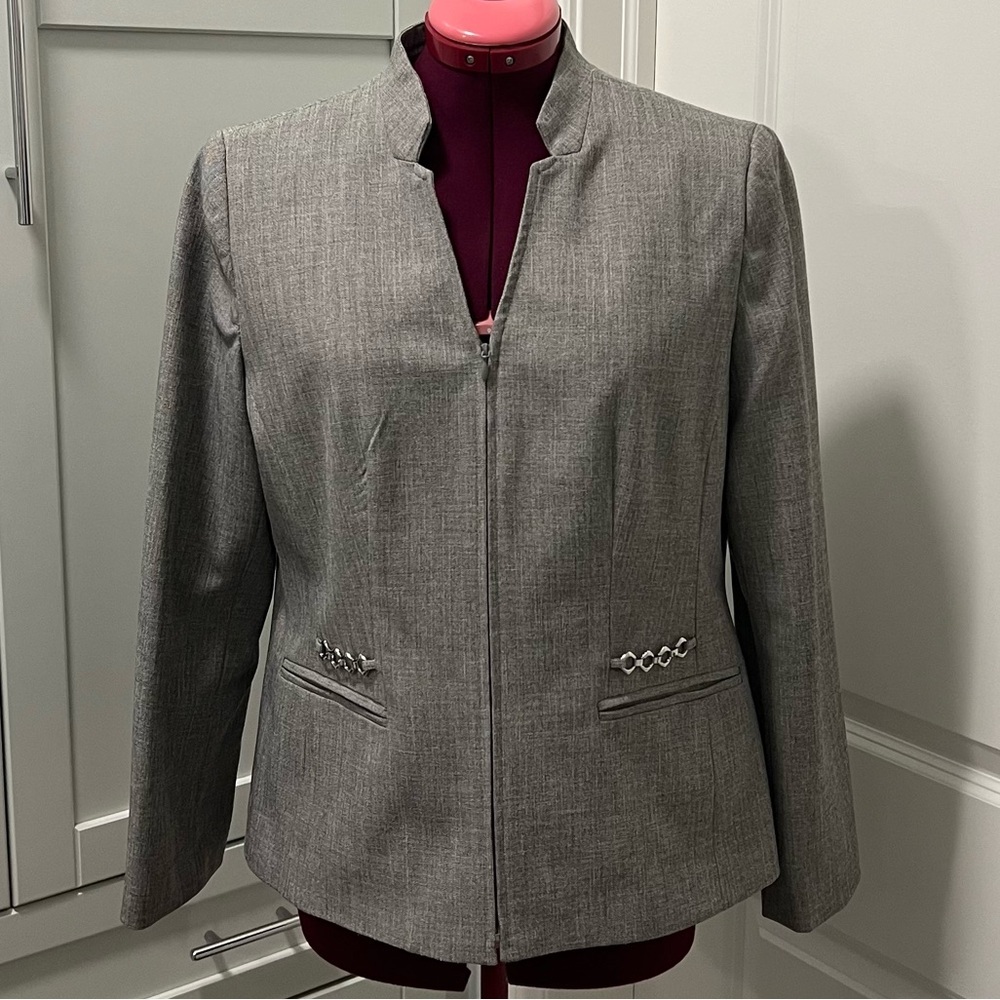 Vintage VANITY FAIR Light Gray Zippered Front Women's Blazer Size 10